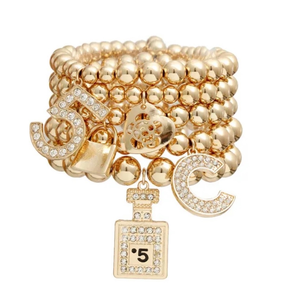 🛍🆕GOLD BOUTIQUE CHARM BRACELET NO 5